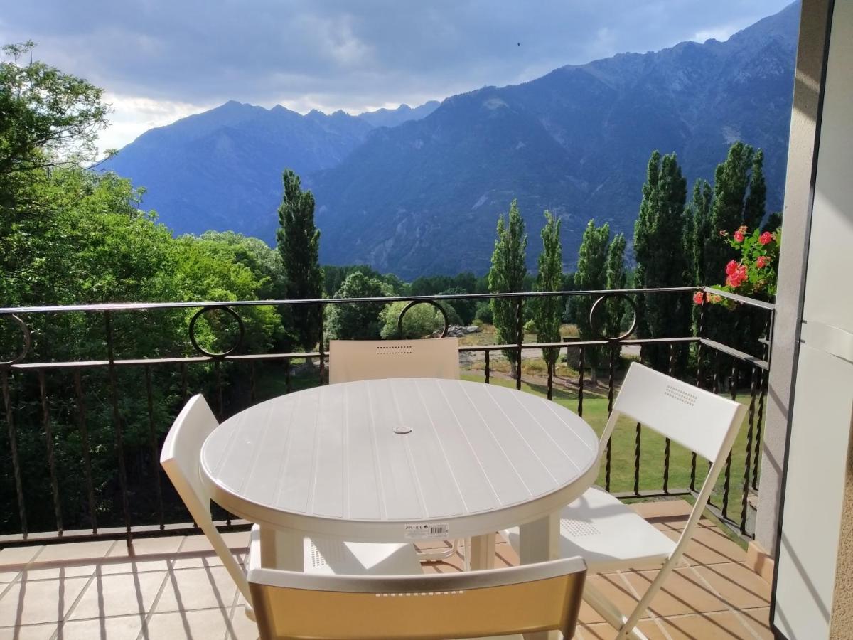 C18 - Alojamiento Mirador De Cerler - Villmor Buitenkant foto